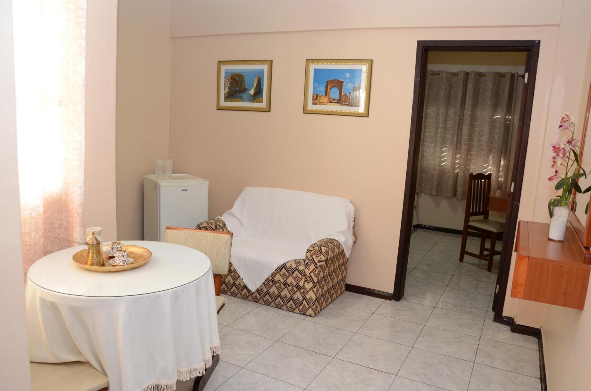 Fares Turis Hotel Uruguaiana Exterior foto